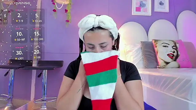 my aleja  online show from 11-07-25, 02:10