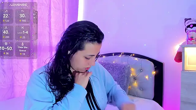 my aleja  online show from 02-10-26, 12:37