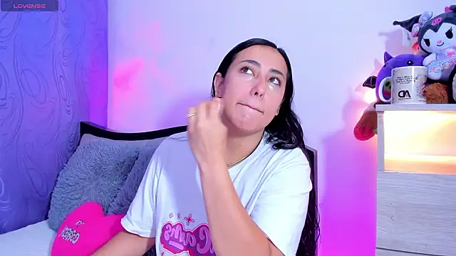 my aleja  online show from 03-20-26, 10:38