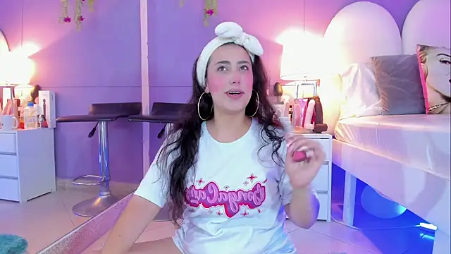 my aleja  online show from 11-11-25, 12:44