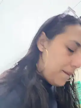 my aleja  online show from 02-24-26, 12:06