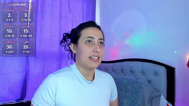 my aleja  online show from 02-06-26, 01:18