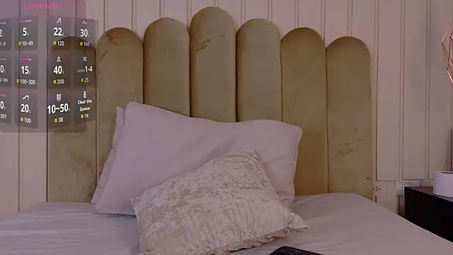 juliie star online show from 04-03-26, 01:23