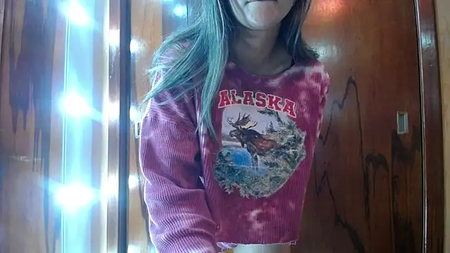 miss lilieth online show from 06-21-26, 04:35