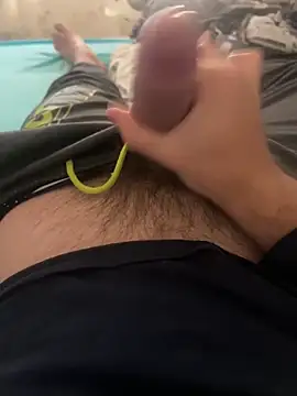 Snapshot of FrequentFew chatting on 02-13-26, 03:01 FrequentFew online show from 02-13-26, 03:01