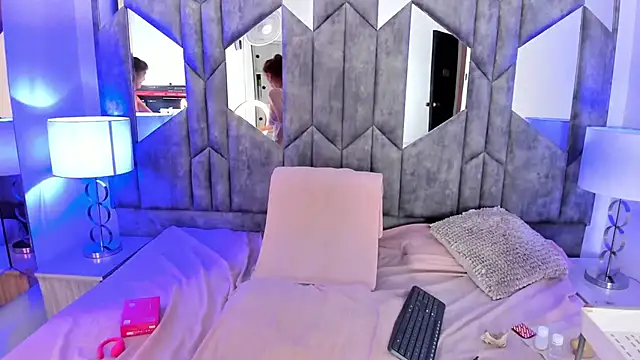 BestLadyMature online show from 11-07-25, 07:40