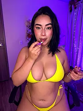 Dafnee sr online show from 01-10-26, 04:08