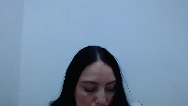 Snapshot of carolina_zabala_19 chatting on 07-06-26, 05:15 carolina zabala 19 online show from 07-06-26, 05:15
