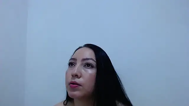 Snapshot of carolina_zabala_19 chatting on 06-26-26, 04:46 carolina zabala 19 online show from 06-26-26, 04:46