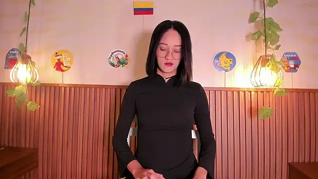 daphne courtis online show from 06-26-26, 03:12