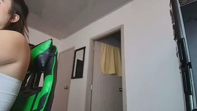 ImSophieFox online show from 01-09-26, 05:09