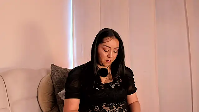 Snapshot of sweett-mary chatting on 05-25-26, 10:19 sweett-mary online show from 05-25-26, 10:19