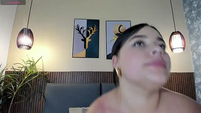 Laylalanne online show from 10-02-25, 08:01