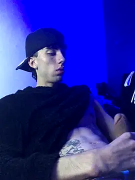 Snapshot of redmen69 chatting on 10-08-25, 11:01 redmen69 online show from 10-08-25, 11:01