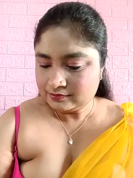 hornyriyanka online show from 04-19-26, 02:56