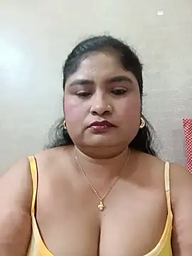 Snapshot of hornyriyanka chatting on 07-12-26, 02:23 hornyriyanka online show from 07-12-26, 02:23