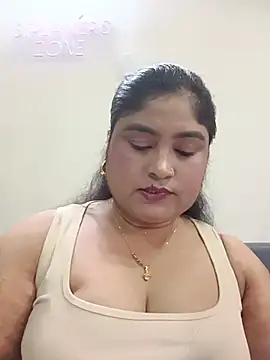 Snapshot of hornyriyanka chatting on 07-24-26, 02:40 hornyriyanka online show from 07-24-26, 02:40