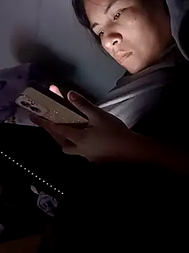 Nahuandjeatriplex online show from 10-01-25, 04:39