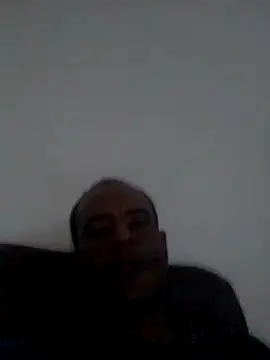Snapshot of nestcast2402 chatting on 07-09-26, 04:13 nestcast2402 online show from 07-09-26, 04:13