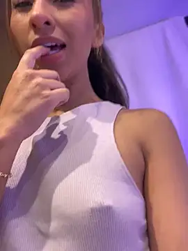 Snapshot of Amonetx chatting on 02-11-26, 01:49 Amonetx online show from 02-11-26, 01:49