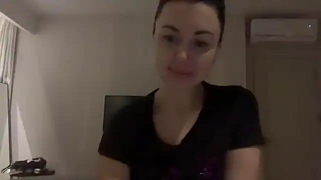 Gilin1 online show from 12-18-25, 08:56