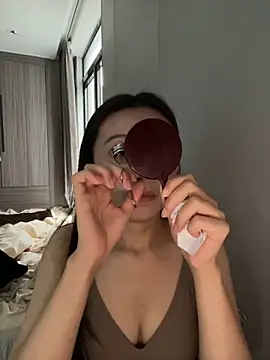 haiyan125216 online show from 11-14-25, 07:34