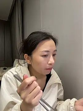 haiyan125216 online show from 02-03-26, 10:53