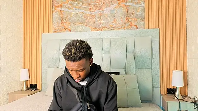 pipedark  online show from 10-07-25, 02:56