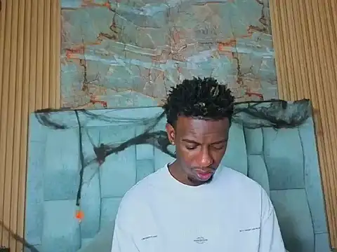 pipedark  online show from 10-18-25, 03:52