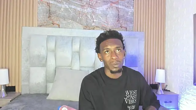 pipedark  online show from 09-09-25, 03:27