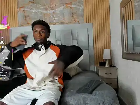 pipedark  online show from 09-30-25, 03:23