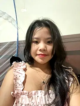 Snapshot of Bella_7777 chatting on 10-03-25, 03:24 Bella 7777 online show from 10-03-25, 03:24