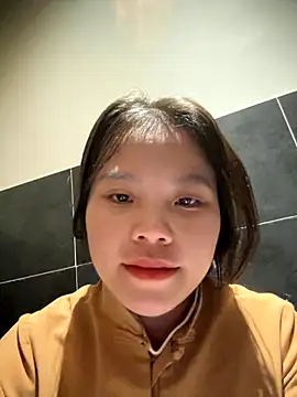 Bella 7777 online show from 10-27-25, 02:18