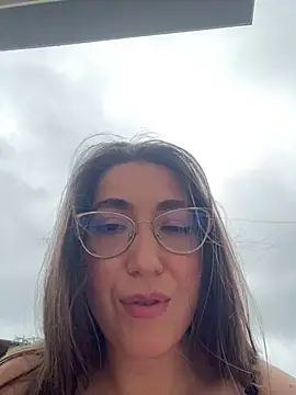 Snapshot of Kylie_Kathy chatting on 06-07-26, 07:13 Kylie Kathy online show from 06-07-26, 07:13