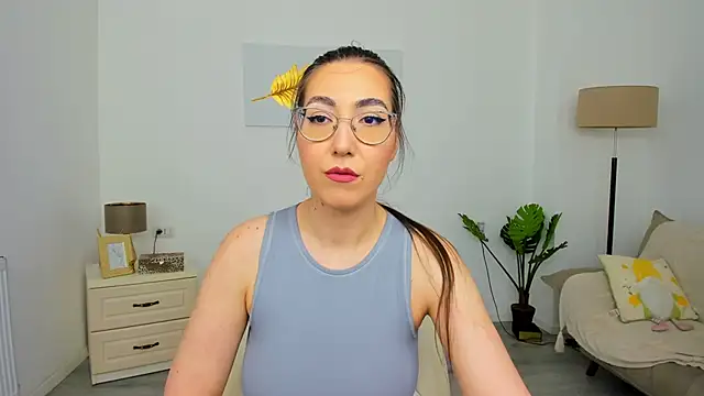 Snapshot of Kylie_Kathy chatting on 06-16-26, 05:57 Kylie Kathy online show from 06-16-26, 05:57