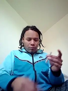 Snapshot of uratre chatting on 01-06-26, 06:01 uratre online show from 01-06-26, 06:01