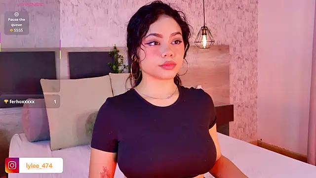 Snapshot of Celine_Lee chatting on 12-22-25, 09:15 Celine Lee online show from 12-22-25, 09:15