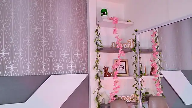 Celine Lee online show from 09-10-25, 05:12