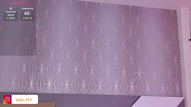 Snapshot of Celine_Lee chatting on 12-02-25, 02:41 Celine Lee online show from 12-02-25, 02:41