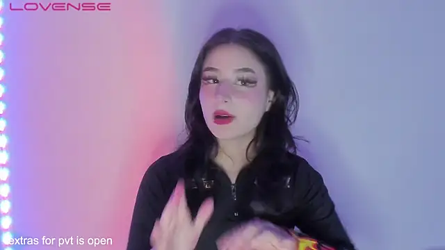 Snapshot of Murasaki_doll chatting on 10-09-25, 02:56 Murasaki doll online show from 10-09-25, 02:56