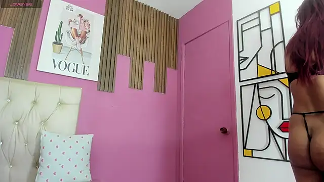 Lucia Spear online show from 12-15-25, 12:55