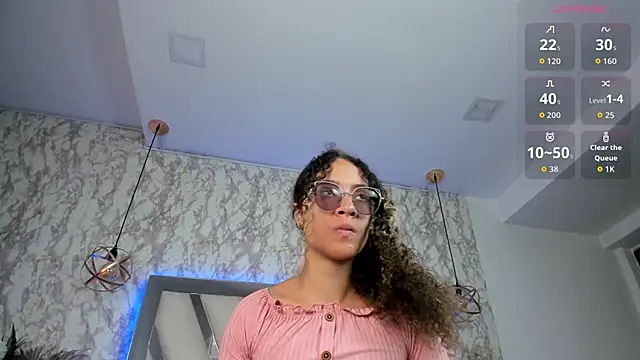 Snapshot of Hanna_Cornee_ chatting on 09-11-25, 02:50 Hanna Cornee online show from 09-11-25, 02:50