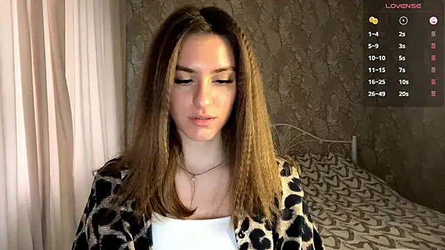 miainheat online show from 12-21-25, 09:11