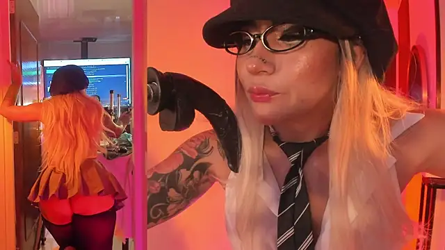 Snapshot of Sammy_charlot chatting on 02-27-26, 08:41 Sammy charlot online show from 02-27-26, 08:41