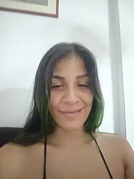 Snapshot of Chloe_paytone chatting on 07-08-26, 06:14 Chloe paytone online show from 07-08-26, 06:14