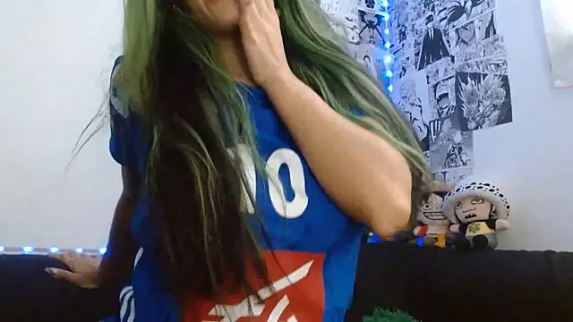 Snapshot of Chloe_paytone chatting on 06-15-26, 06:07 Chloe paytone online show from 06-15-26, 06:07