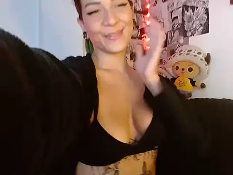 Snapshot of Chloe_paytone chatting on 05-12-26, 12:08 Chloe paytone online show from 05-12-26, 12:08