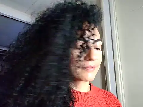 Snapshot of Koral369 chatting on 05-26-26, 06:33 Koral369 online show from 05-26-26, 06:33