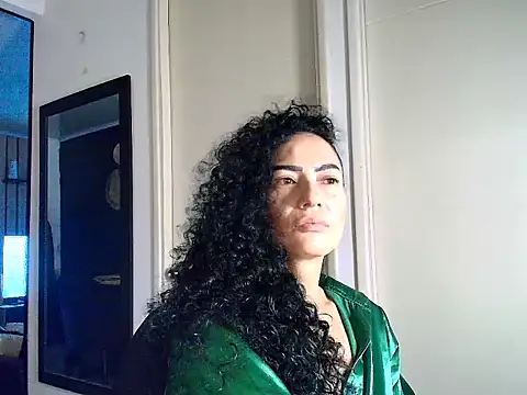 Snapshot of Koral369 chatting on 04-22-26, 05:25 Koral369 online show from 04-22-26, 05:25