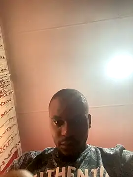 BaggyDirt online show from 12-14-25, 05:24